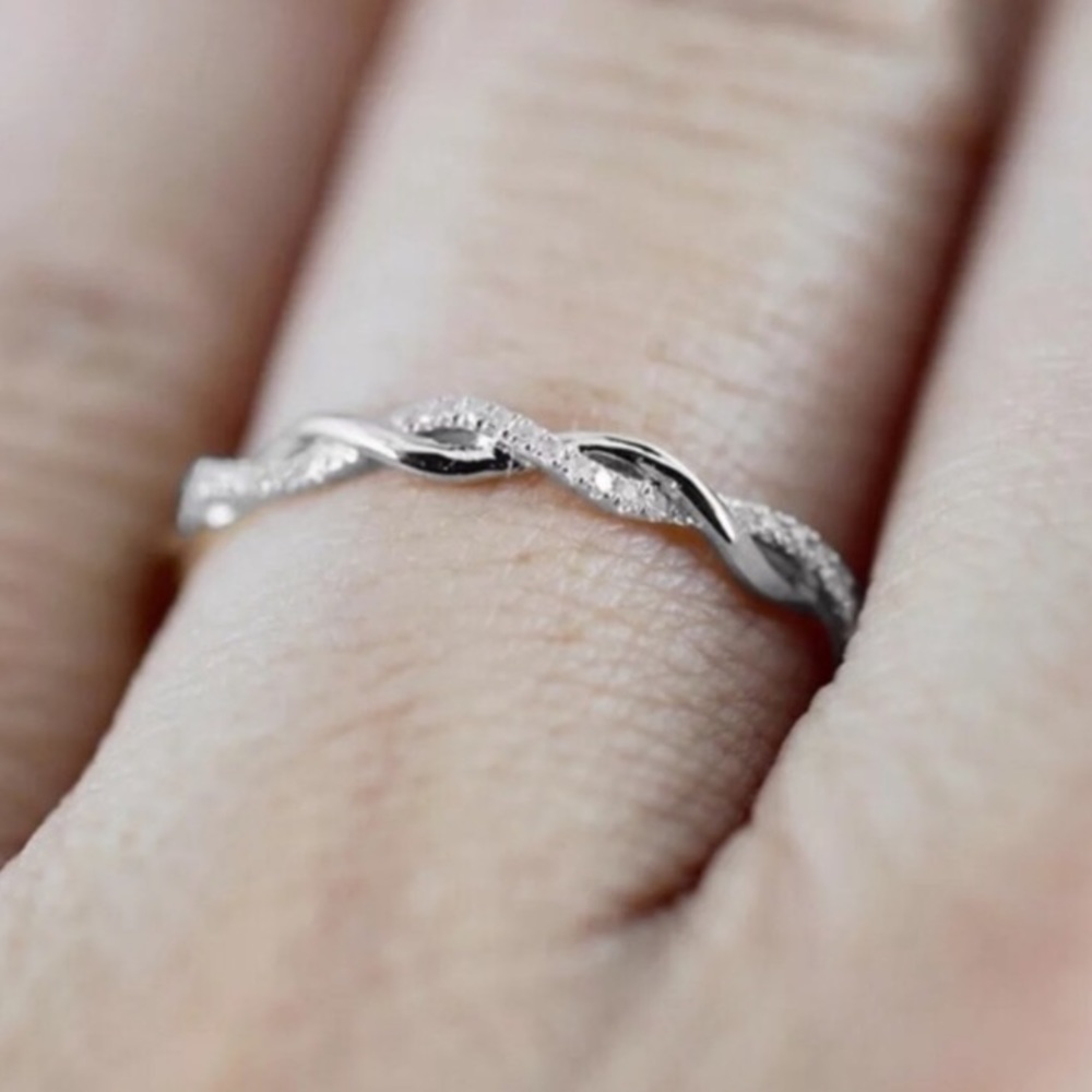 NWOT twist sterling silver ring - Picture 3 of 3